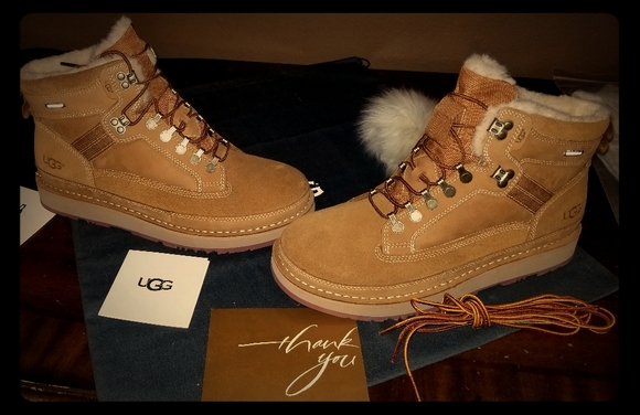 ugg avalanche hiker boot